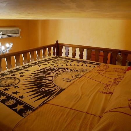 Casa Di Luce Bed & Breakfast Agia Marina  Bagian luar foto
