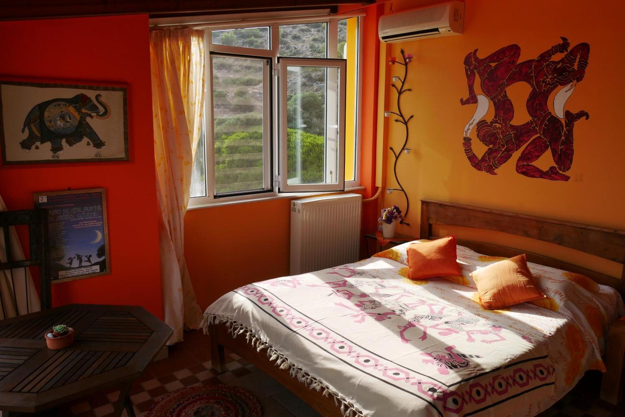 Casa Di Luce Bed & Breakfast Agia Marina  Bagian luar foto